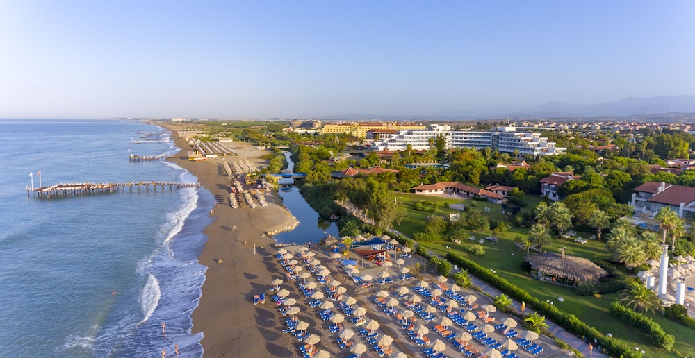 Sunrise Resort Hotel - All Inclusive — Beach in Manavgat