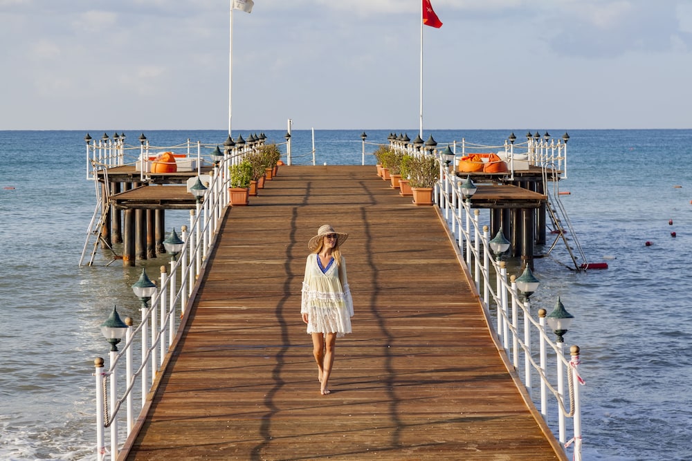 Sunrise Resort Hotel - All Inclusive — Beach in Manavgat