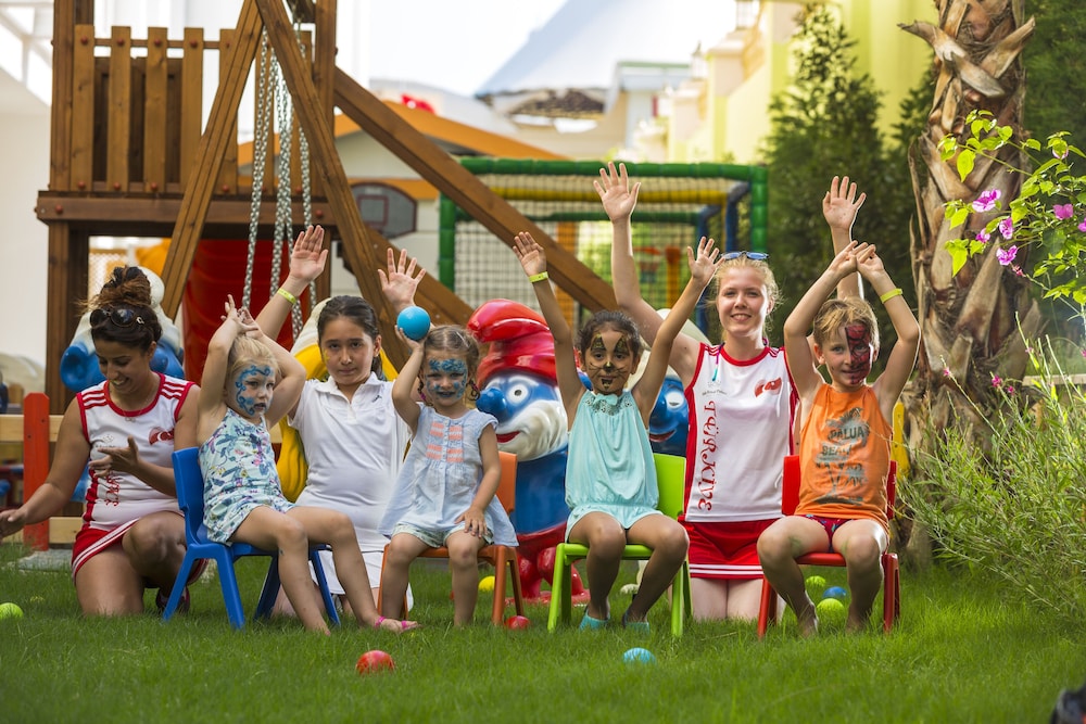 Side Royal Style Hotel — Attractions for children in Side