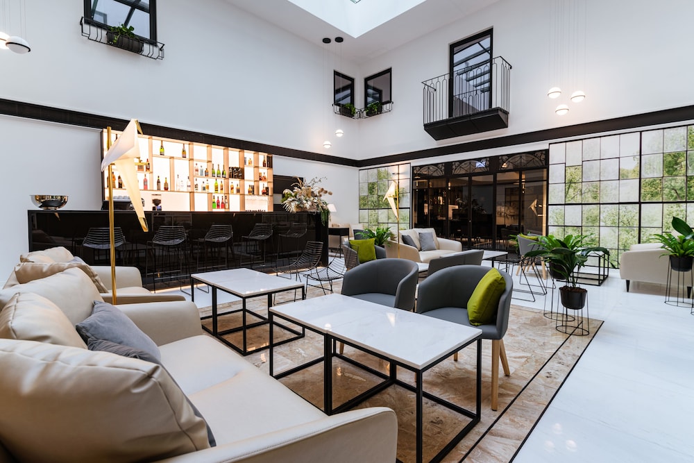 The Embassy Valletta Hotel — Restaurant & bars in Valletta, Malta Island