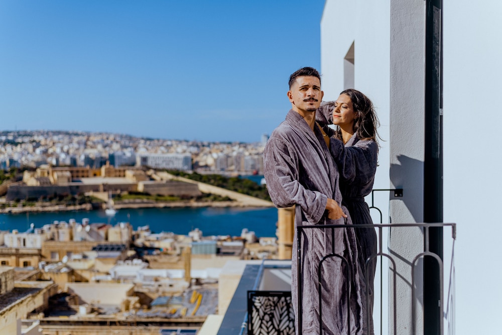 The Embassy Valletta Hotel — Hotel building in Valletta, Malta Island