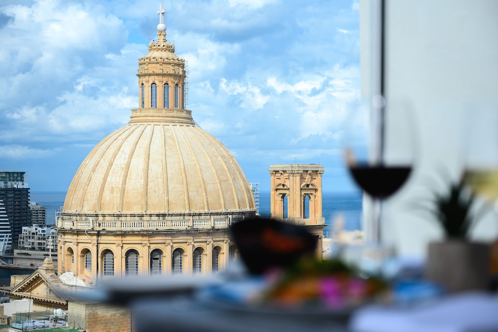 The Embassy Valletta Hotel — Restaurant & bars in Valletta, Malta Island