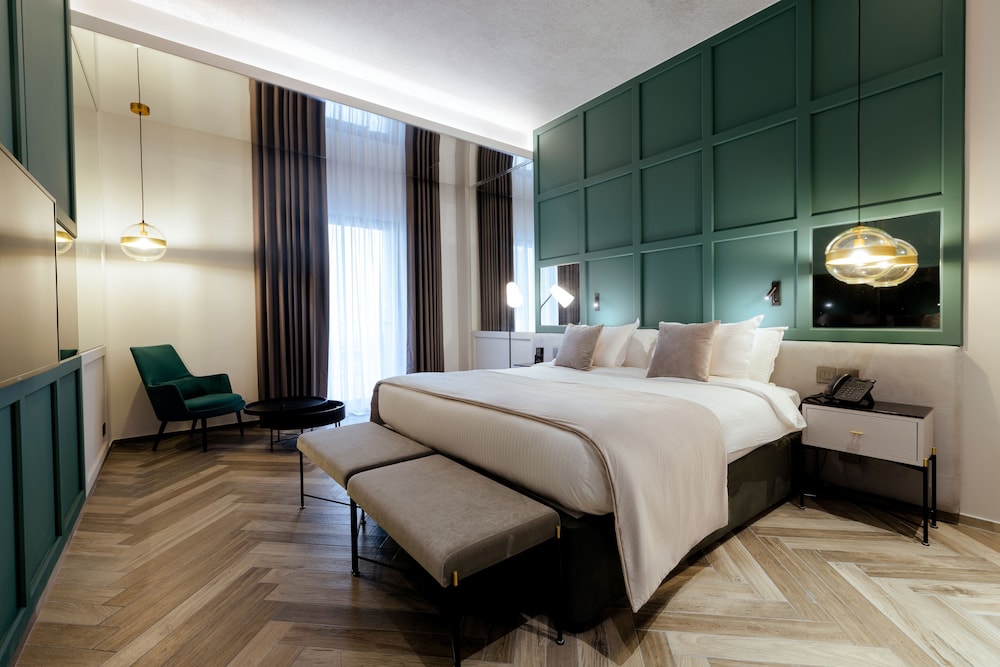 The Embassy Valletta Hotel — Hotel rooms in Valletta, Malta Island