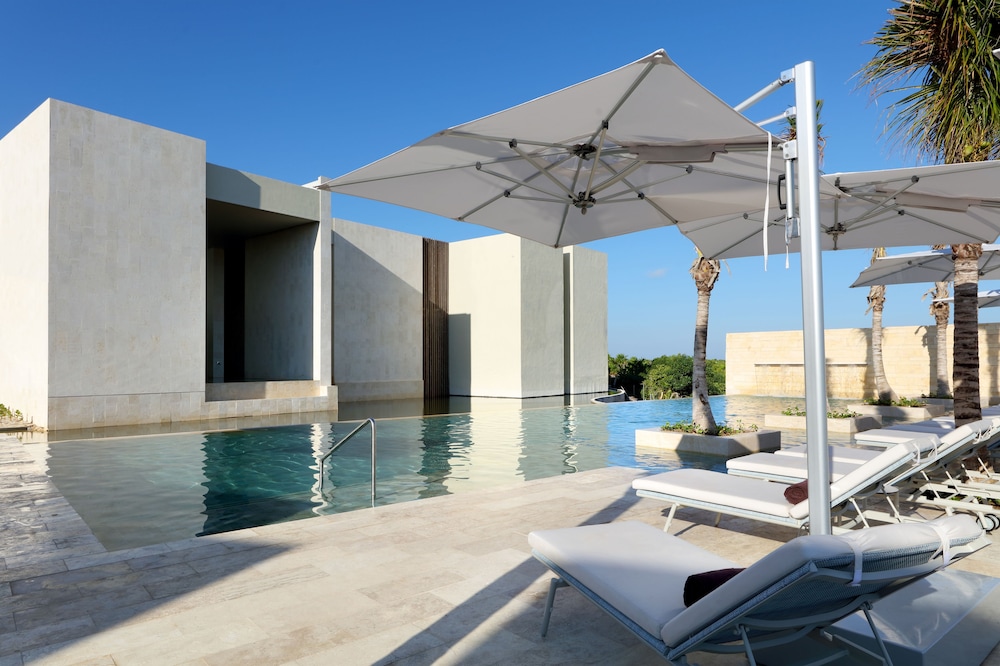 Family Selection at Grand Palladium Select Costa Mujeres - All Inclusive — Swimming pool in Playa Mujeres, Quintana Roo