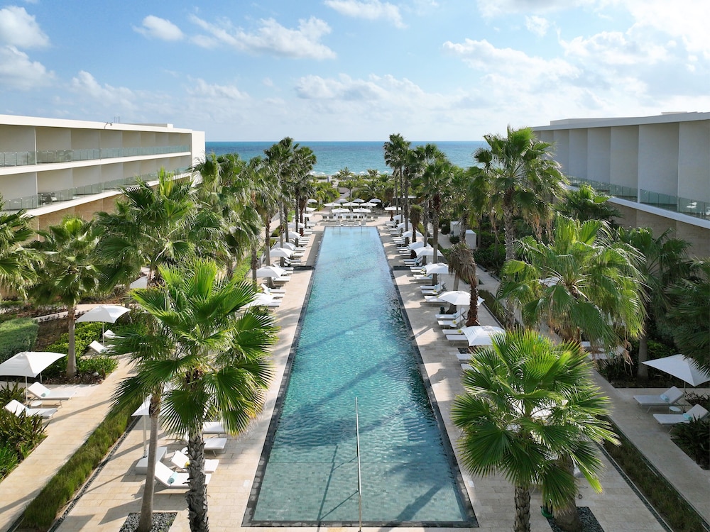 Family Selection at Grand Palladium Select Costa Mujeres - All Inclusive — Swimming pool in Playa Mujeres, Quintana Roo