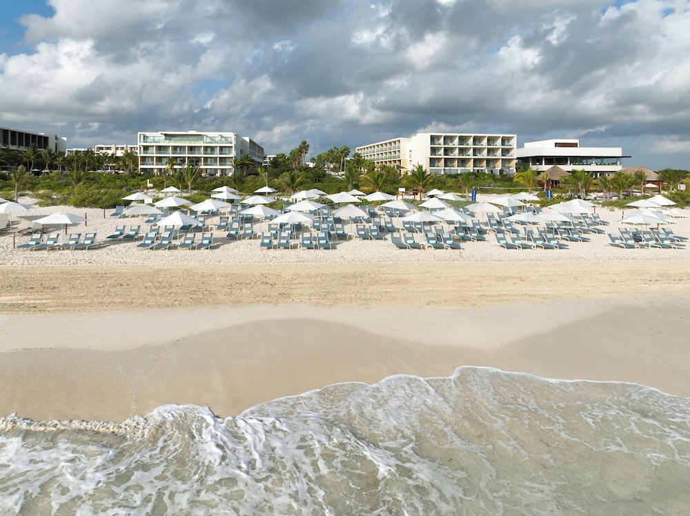Family Selection at Grand Palladium Select Costa Mujeres - All Inclusive — Beach in Playa Mujeres, Quintana Roo