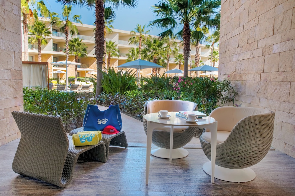 Family Selection at Grand Palladium Select Costa Mujeres - All Inclusive — Hotel building in Playa Mujeres, Quintana Roo