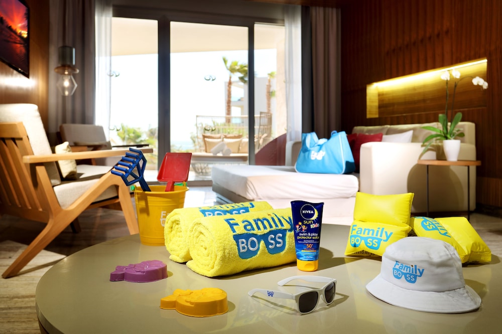 Family Selection at Grand Palladium Select Costa Mujeres - All Inclusive — Hotel rooms in Playa Mujeres, Quintana Roo