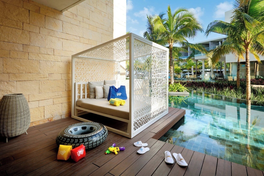Family Selection at Grand Palladium Select Costa Mujeres - All Inclusive — Attractions for children in Playa Mujeres, Quintana Roo