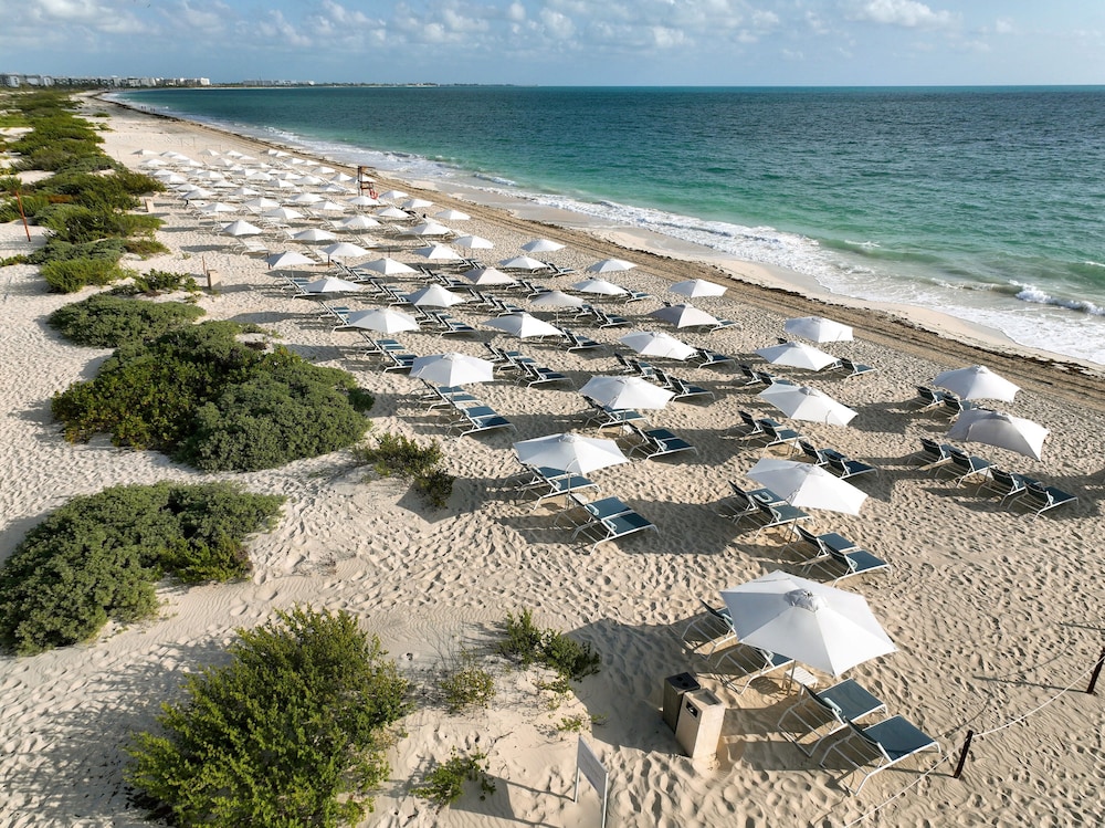Family Selection at Grand Palladium Select Costa Mujeres - All Inclusive — Beach in Playa Mujeres, Quintana Roo
