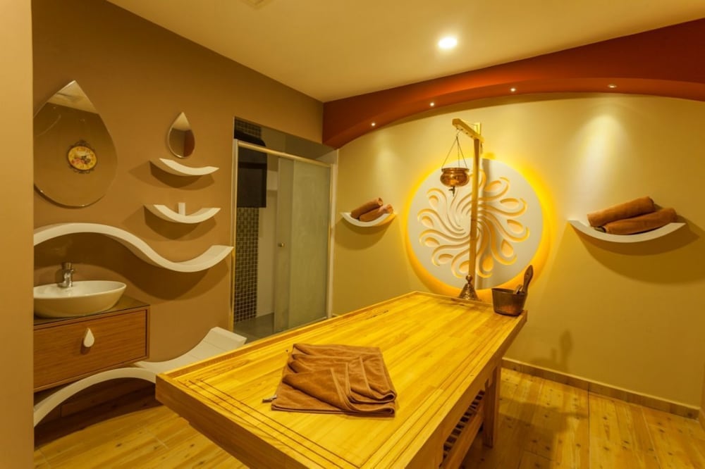 Bella Resort & Spa - All Inclusive — Spa in Side