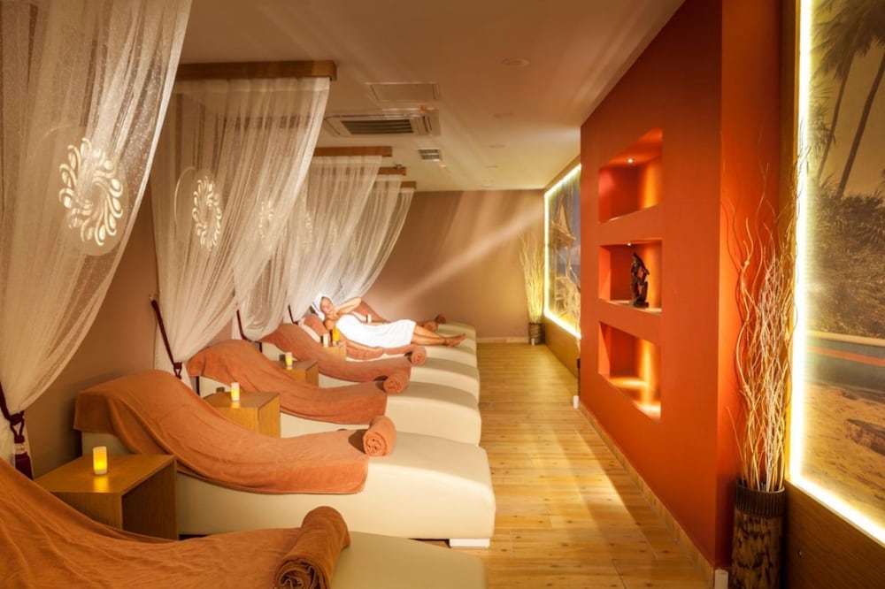 Bella Resort & Spa - All Inclusive — Spa in Side