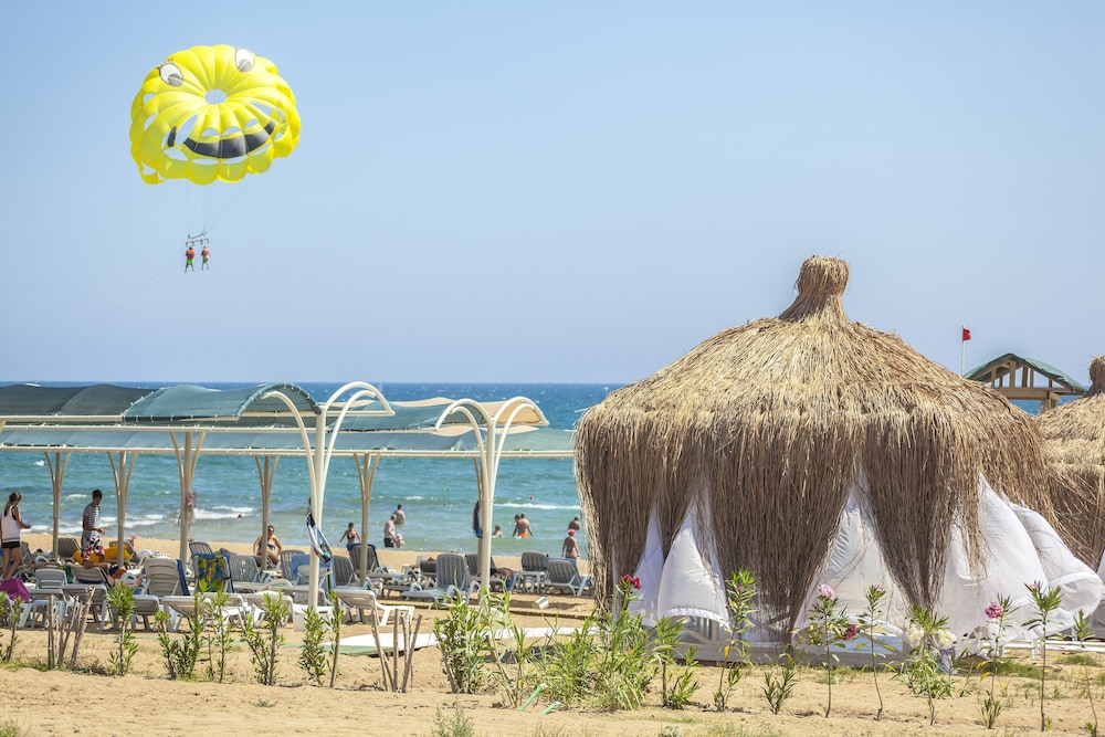 Bella Resort & Spa - All Inclusive — Beach in Side