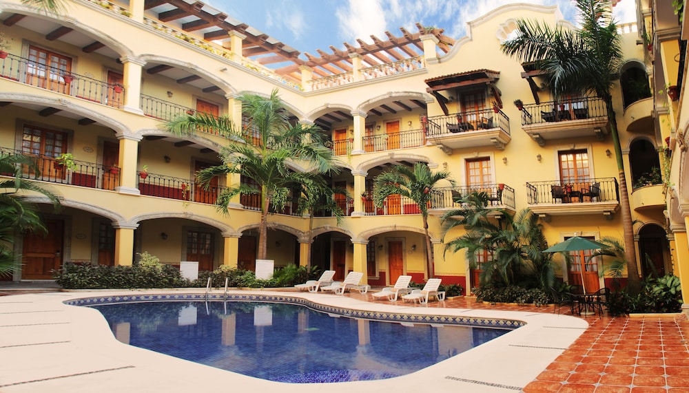 Hacienda Real del Caribe — Pool in Playa del Carmen, Quintana Roo
