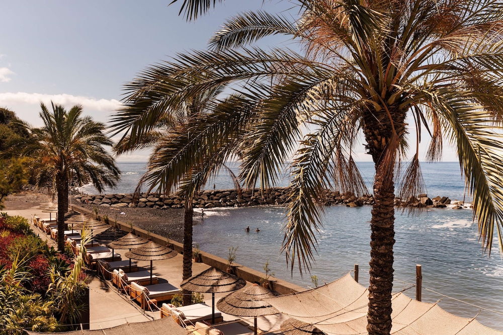 Saccharum Resort — Beach in Calheta, Madeira
