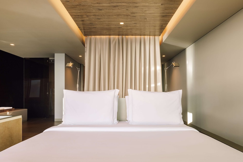 Saccharum Resort — Hotel rooms in Calheta, Madeira