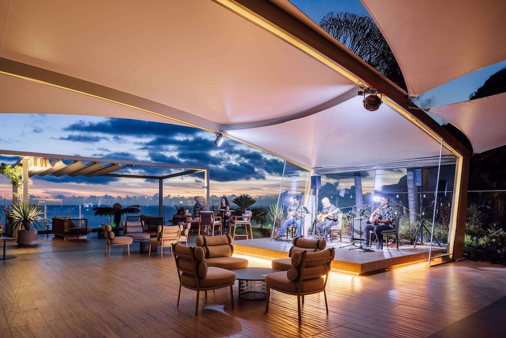 Saccharum Resort — Restaurant & bars in Calheta, Madeira