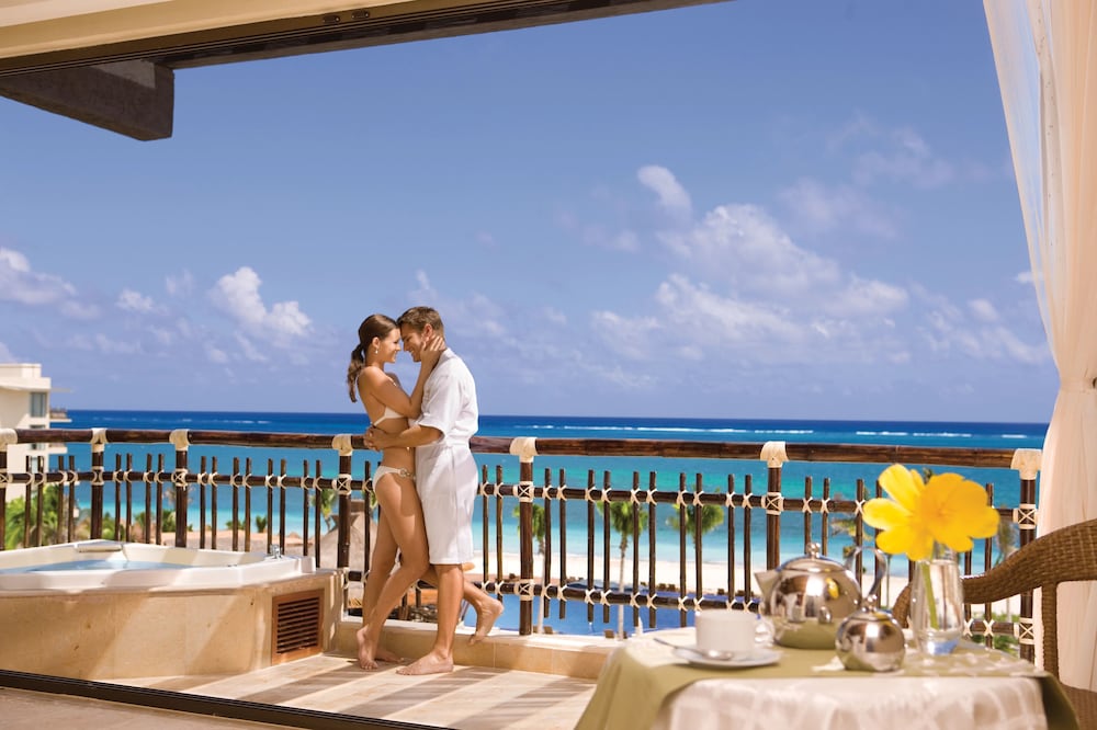 Dreams Riviera Cancun Resort & Spa - All Inclusive — Hotel rooms in Puerto Morelos, Quintana Roo