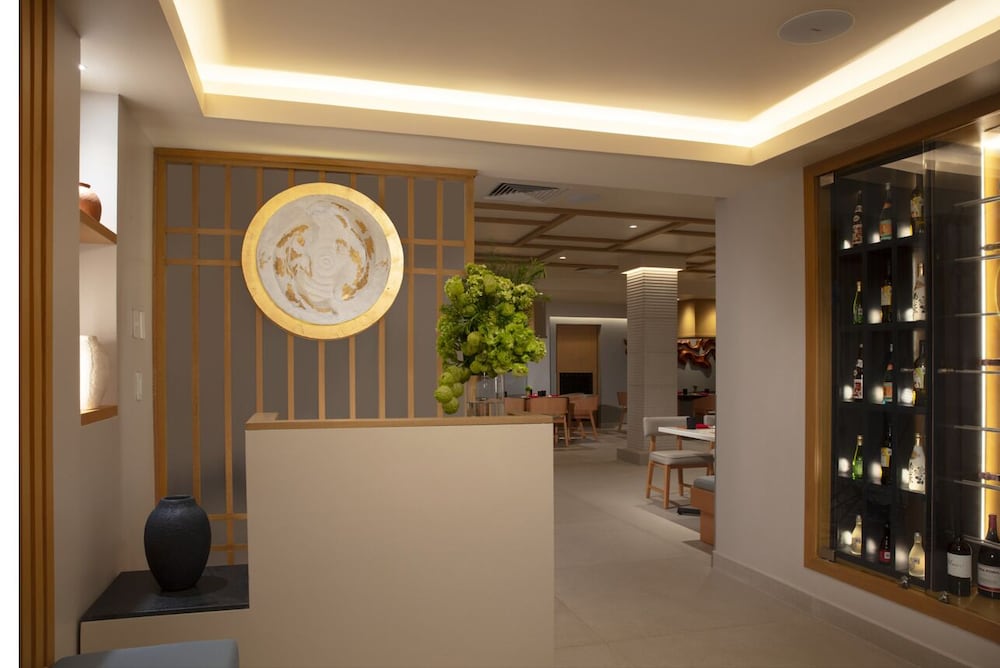 Dreams Riviera Cancun Resort & Spa - All Inclusive — Restaurant & bars in Puerto Morelos, Quintana Roo