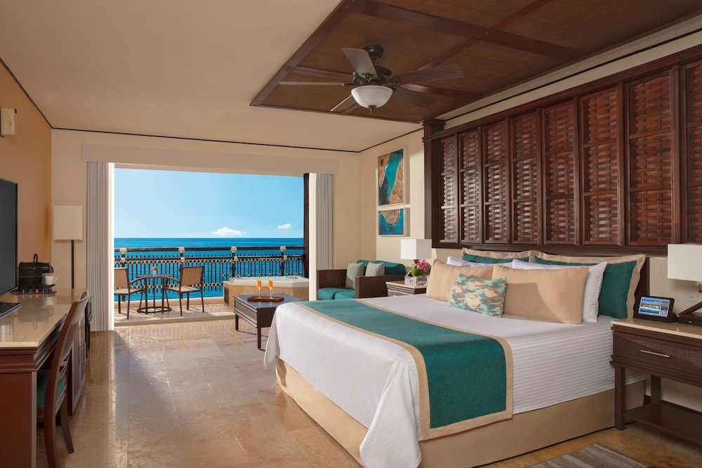 Dreams Riviera Cancun Resort & Spa - All Inclusive — Hotel rooms in Puerto Morelos, Quintana Roo