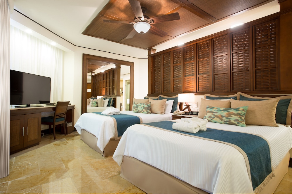 Dreams Riviera Cancun Resort & Spa - All Inclusive — Hotel rooms in Puerto Morelos, Quintana Roo