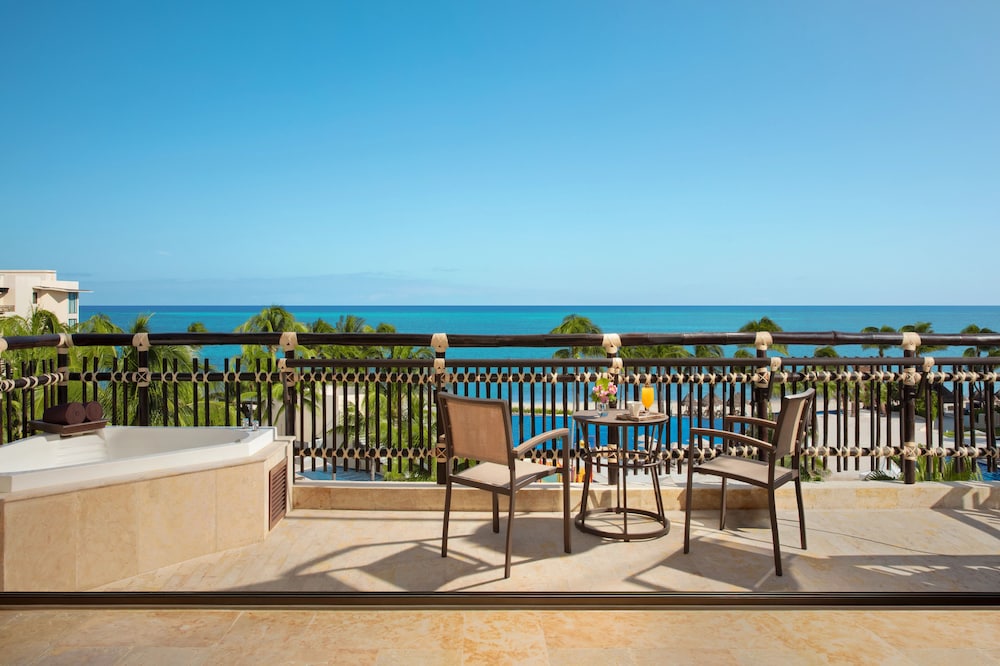 Dreams Riviera Cancun Resort & Spa - All Inclusive — Hotel rooms in Puerto Morelos, Quintana Roo
