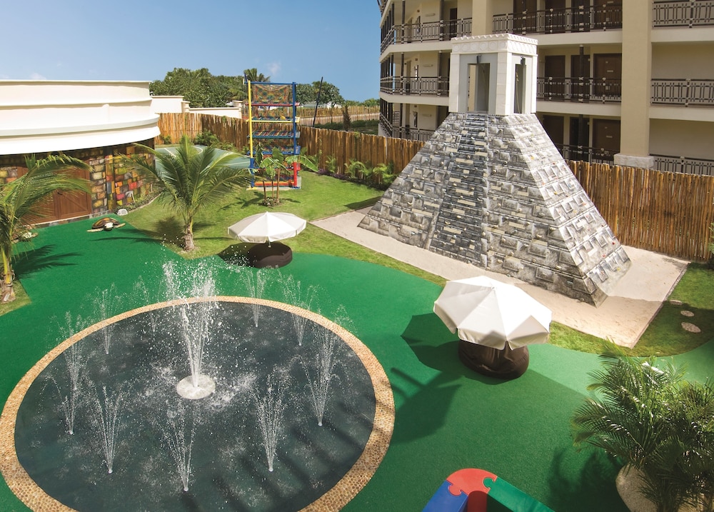 Dreams Riviera Cancun Resort & Spa - All Inclusive — Attractions for children in Puerto Morelos, Quintana Roo