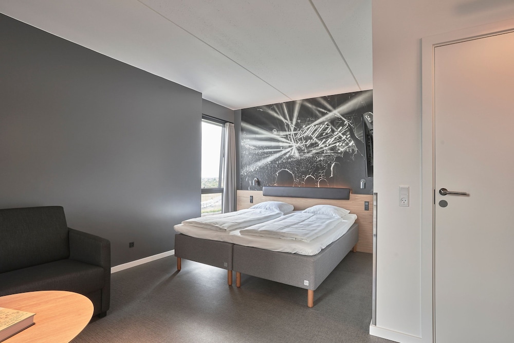 Four Points Flex by Sheraton Copenhagen Arena — Hotel rooms in Copenhagen, Hovedstaden