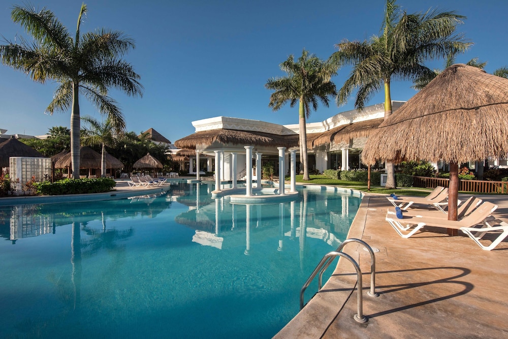 Grand Sunset Princess - All Inclusive — Swimming pool in Playa del Carmen, Quintana Roo