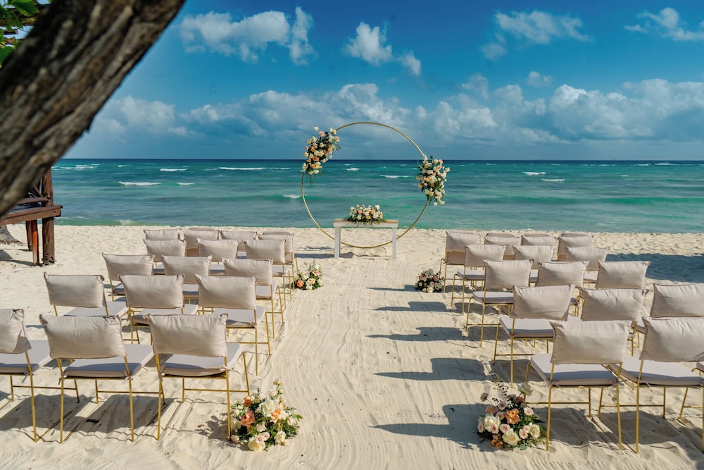 Grand Sunset Princess - All Inclusive — Beach in Playa del Carmen, Quintana Roo