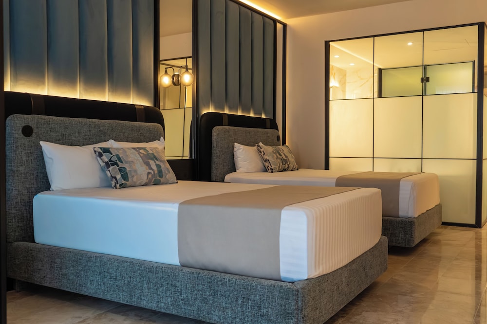 Grand Sunset Princess - All Inclusive — Hotel rooms in Playa del Carmen, Quintana Roo