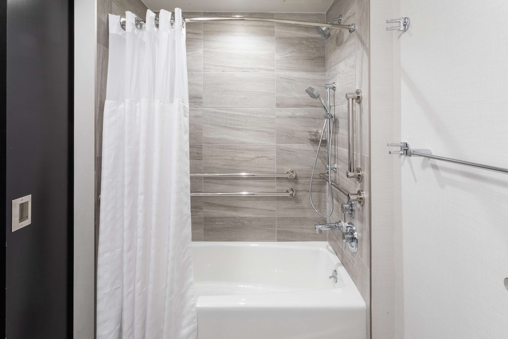 Doubletree by Hilton New York Times Square South — Hotel rooms in New York City, New York State