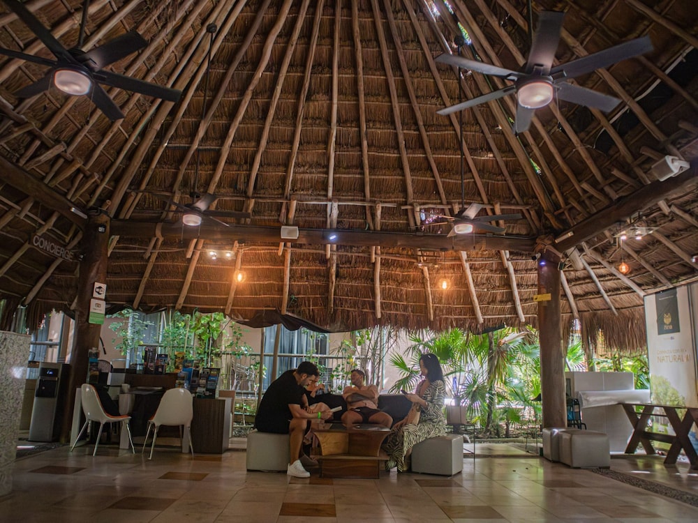 Tukan Hotel Playa del Carmen — Hotel building in Playa del Carmen, Quintana Roo
