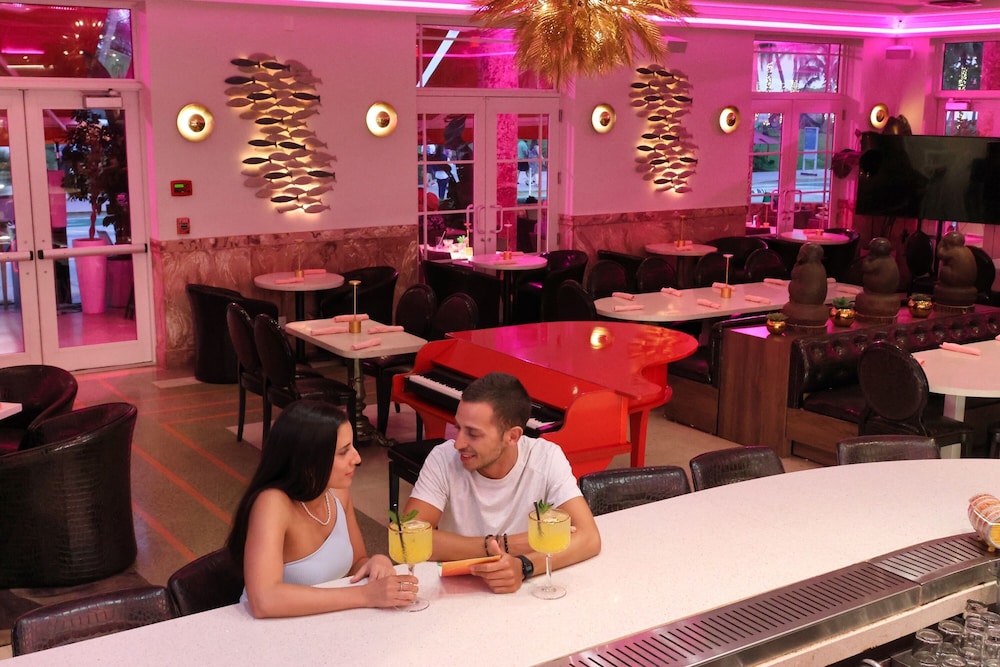 Cardozo Hotel South Beach — Restaurant & bars in Miami, Florida