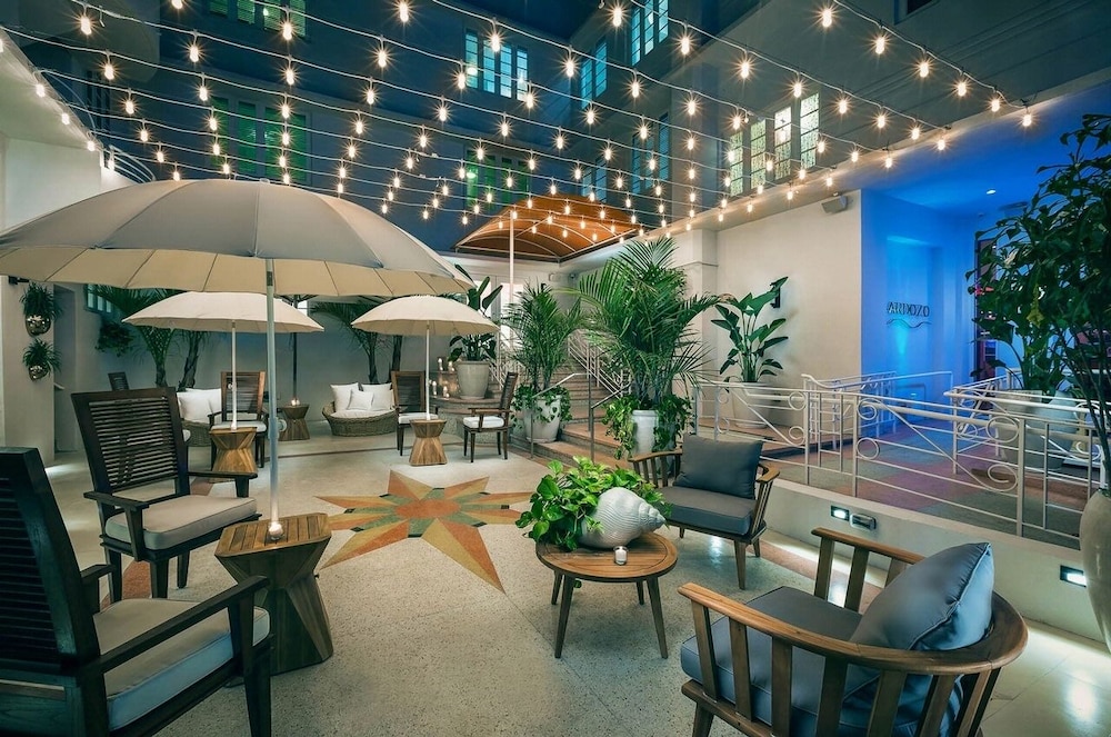 Cardozo Hotel South Beach — Restaurant & bars in Miami, Florida