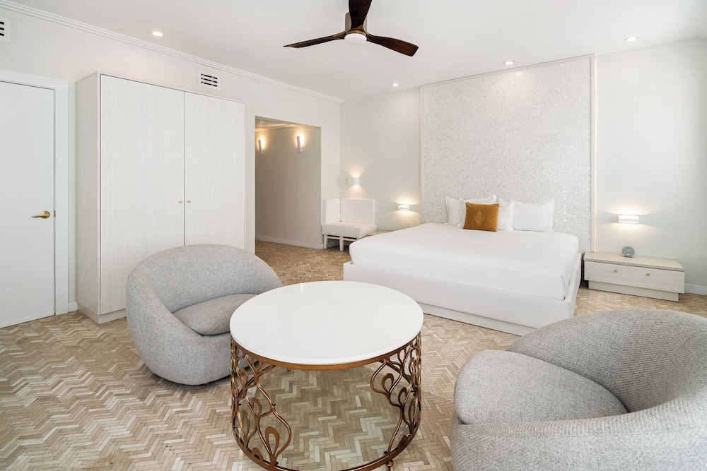 Cardozo Hotel South Beach — Hotel rooms in Miami, Florida