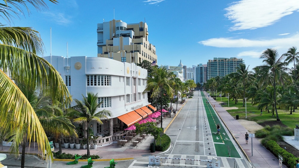 Cardozo Hotel South Beach — Hotel building in Miami, Florida