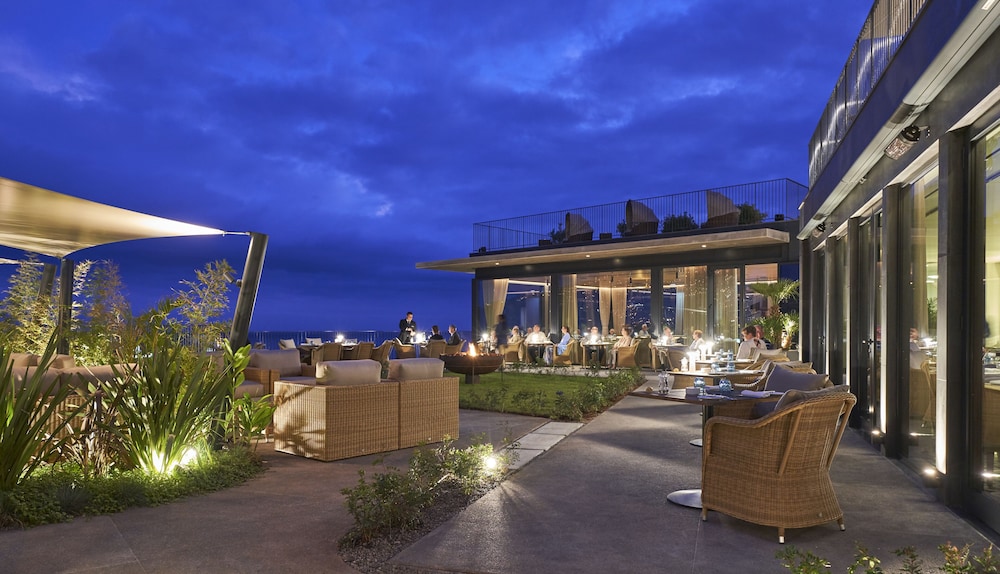 Les Suites at The Cliff Bay, by PortoBay — Restaurant & bars in Funchal, Madeira