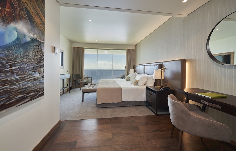 Les Suites at The Cliff Bay, by PortoBay — Hotel rooms in Funchal, Madeira