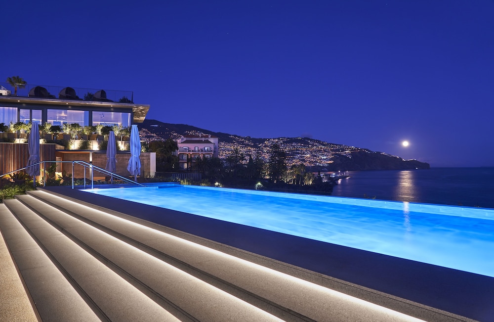 Les Suites at The Cliff Bay, by PortoBay — Swimming pool in Funchal, Madeira