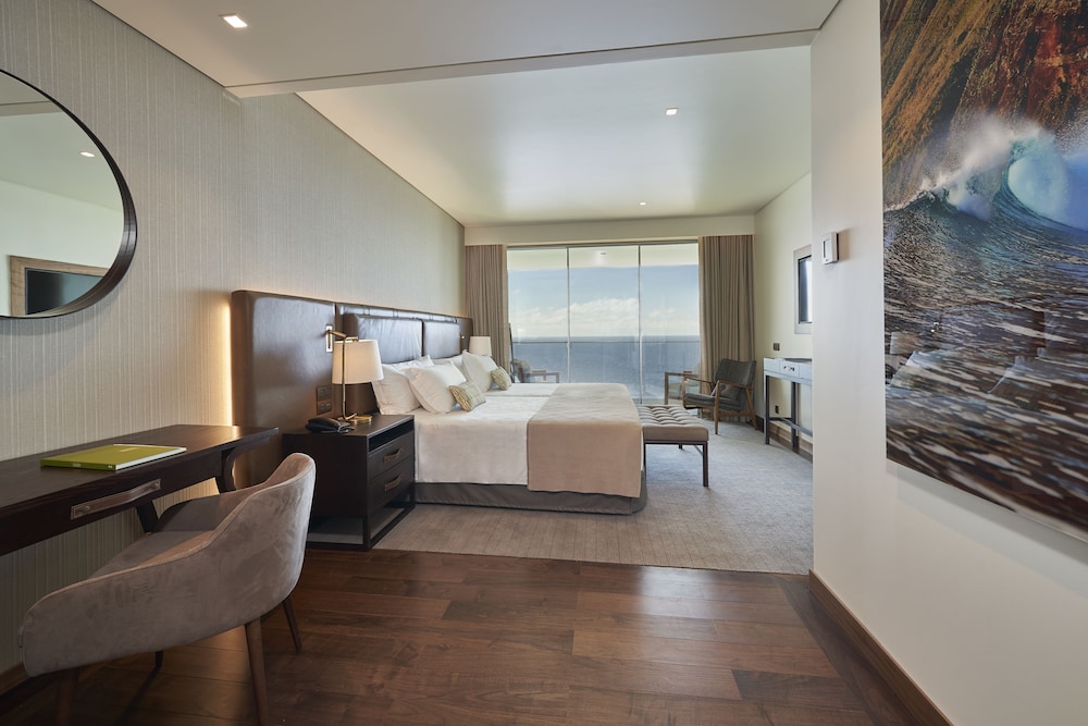 Les Suites at The Cliff Bay, by PortoBay — Hotel rooms in Funchal, Madeira