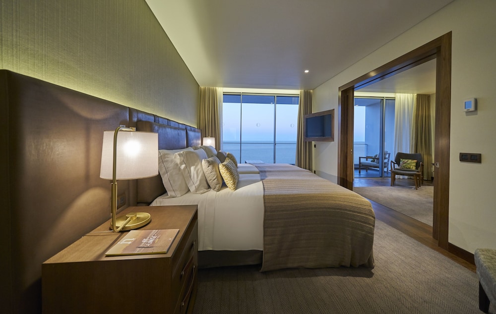 Les Suites at The Cliff Bay, by PortoBay — Hotel rooms in Funchal, Madeira