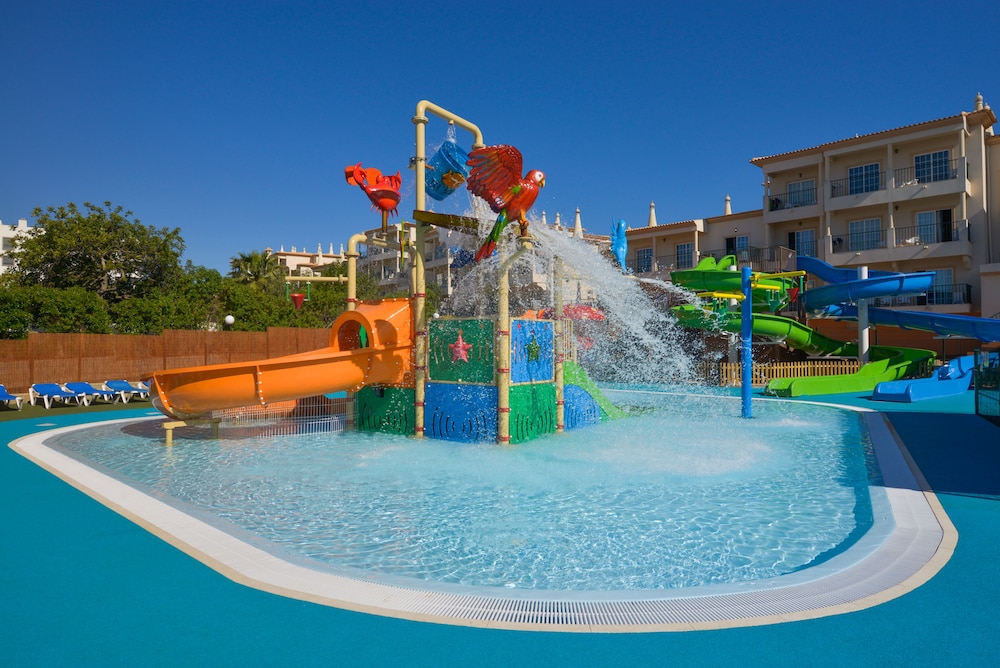 3HB Clube Humbria — Attractions for children in Albufeira, Faro