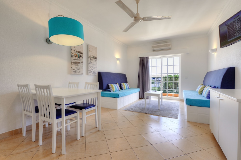 3HB Clube Humbria — Hotel rooms in Albufeira, Faro