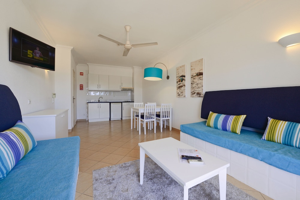 3HB Clube Humbria — Hotel rooms in Albufeira, Faro