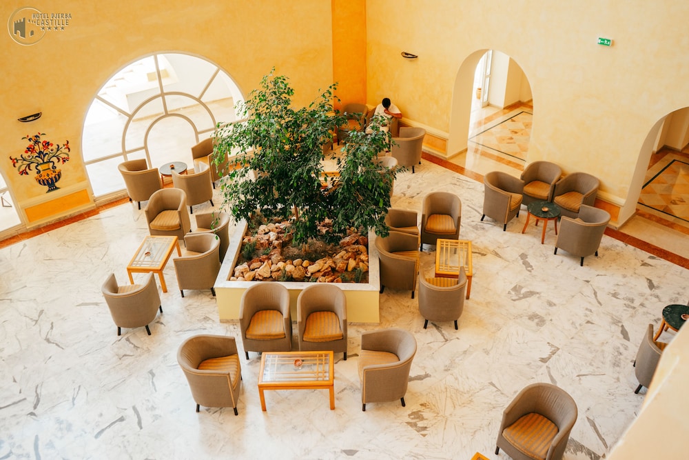 Djerba Castille- Family Only — Hotel building in Aghir, Medenine