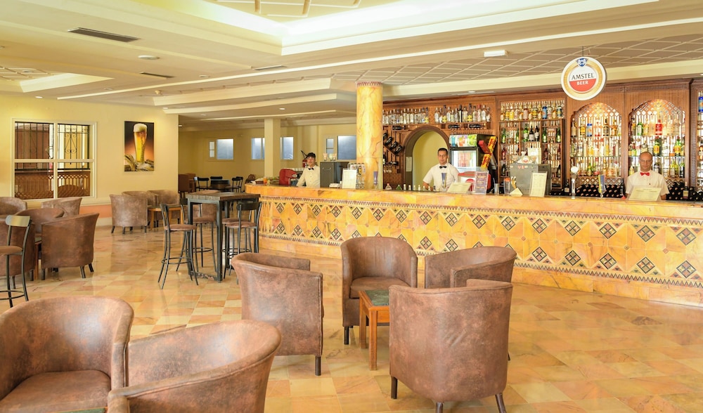 Djerba Castille- Family Only — Restaurant & bars in Aghir, Medenine