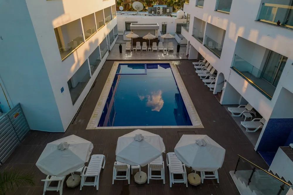 Milea Hotel