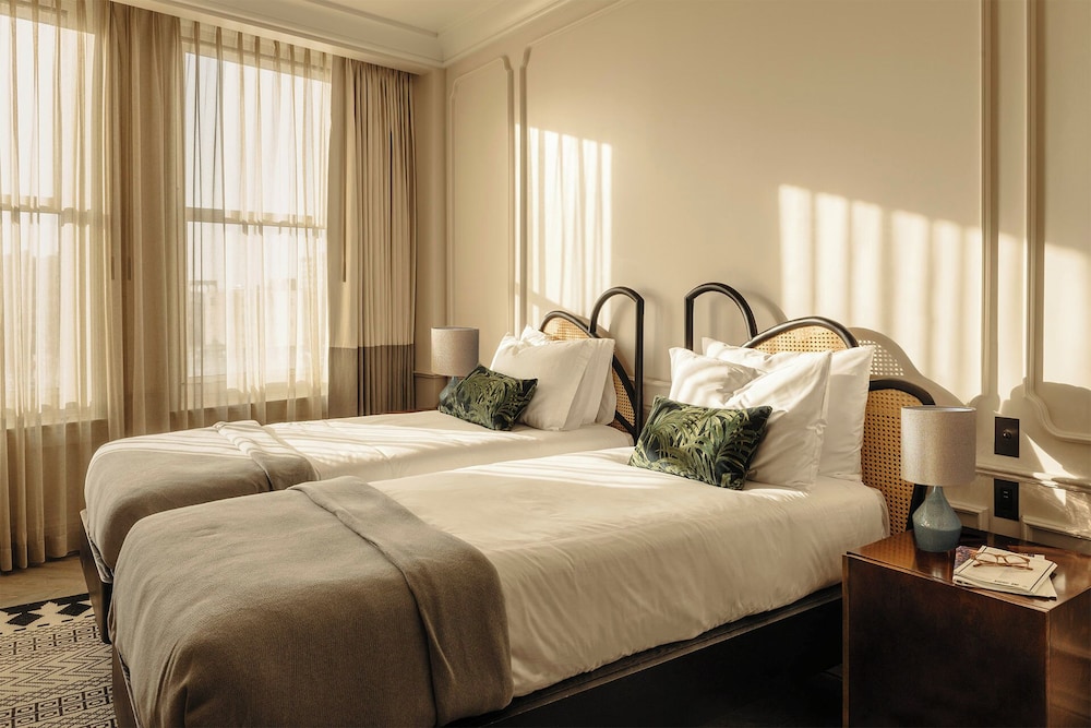 The Hoxton, Downtown LA — Hotel rooms in Los Angeles, California