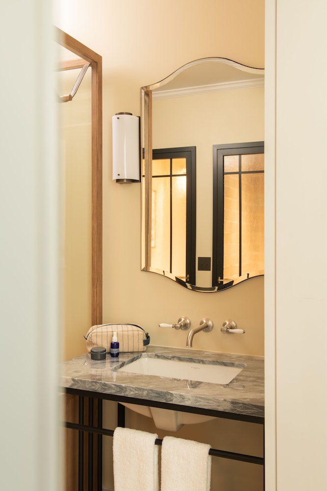 The Hoxton, Downtown LA — Hotel rooms in Los Angeles, California
